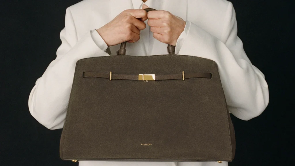 A carteira do momento aprovada por celebridades e realeza