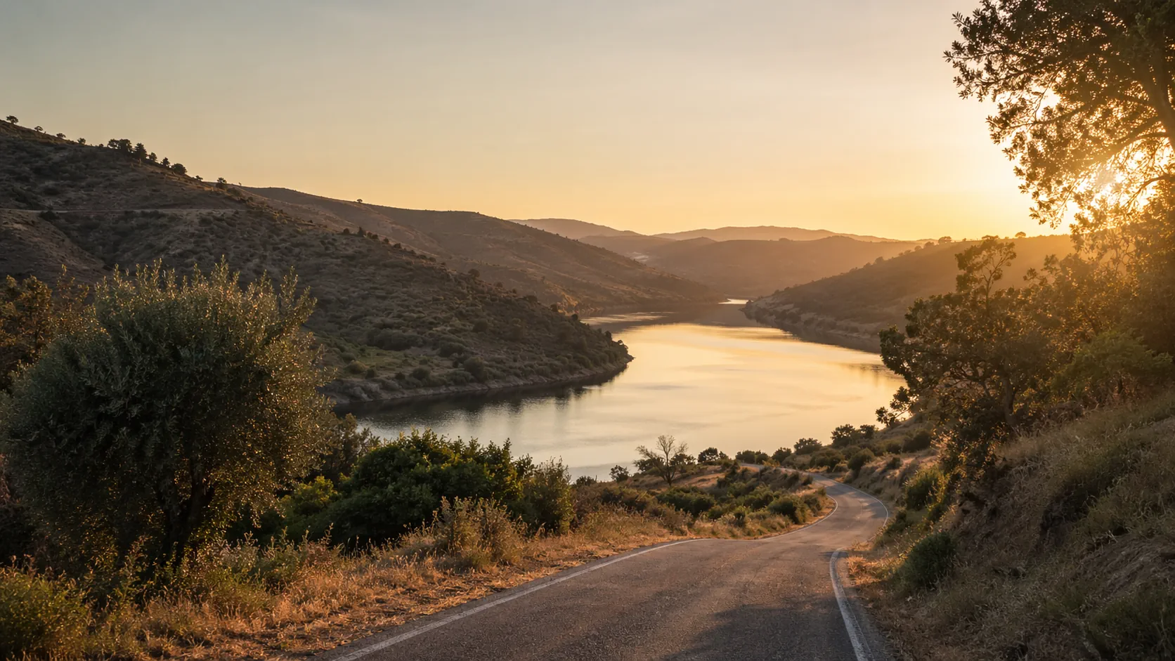 Paisagem junto ao rio Sever na zona de fronteira entre Portugal e Espanha